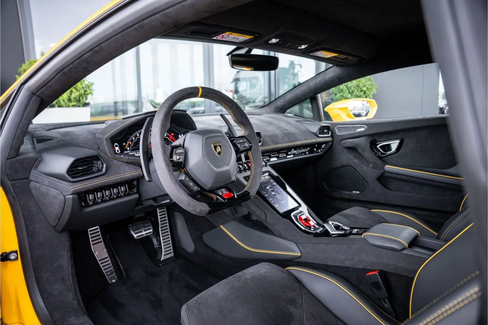 Huracán 5.2 V10 Tecnica RWD - Giallo Inti | Fabr