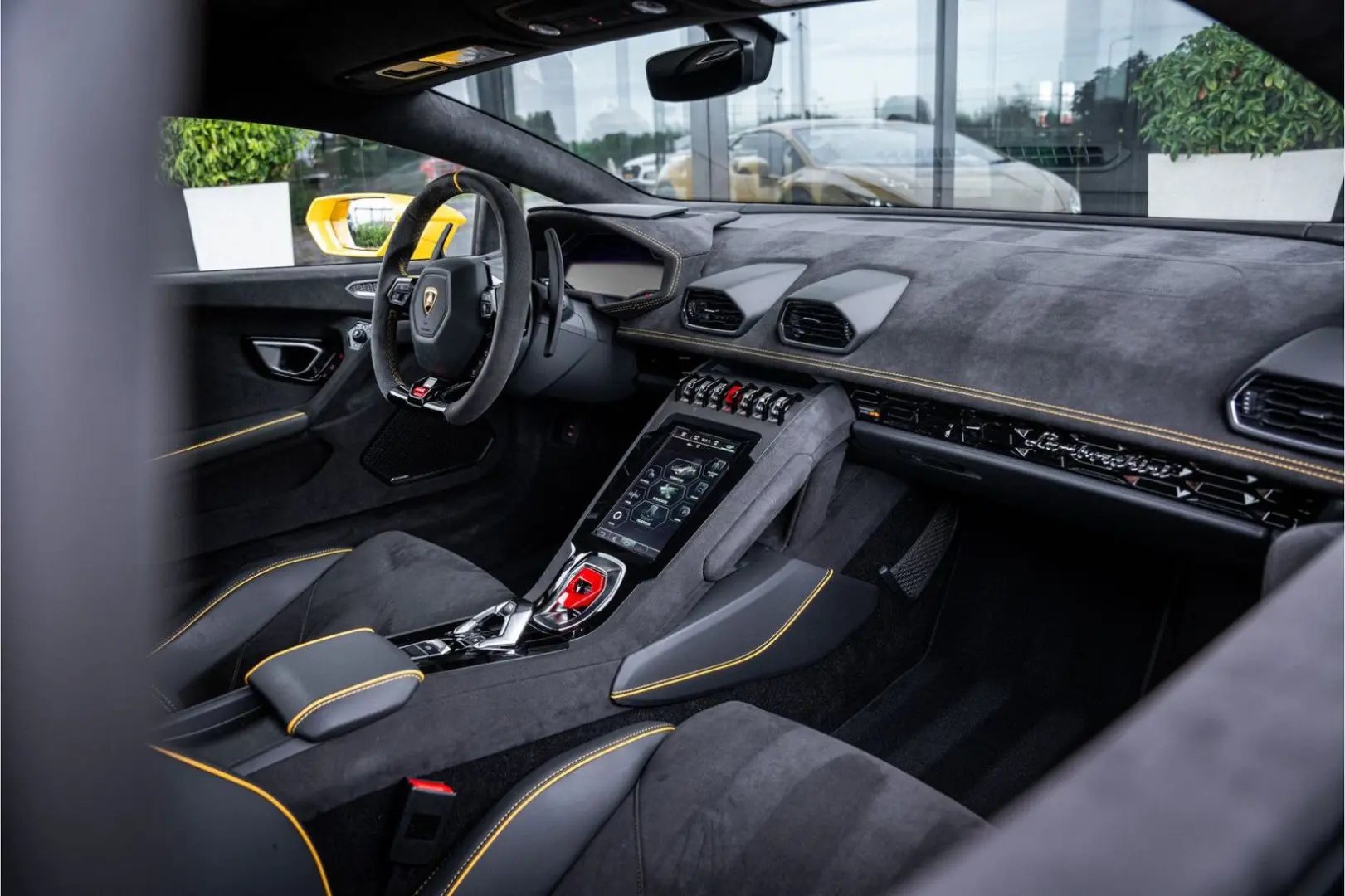 Huracán 5.2 V10 Tecnica RWD - Giallo Inti | Fabr