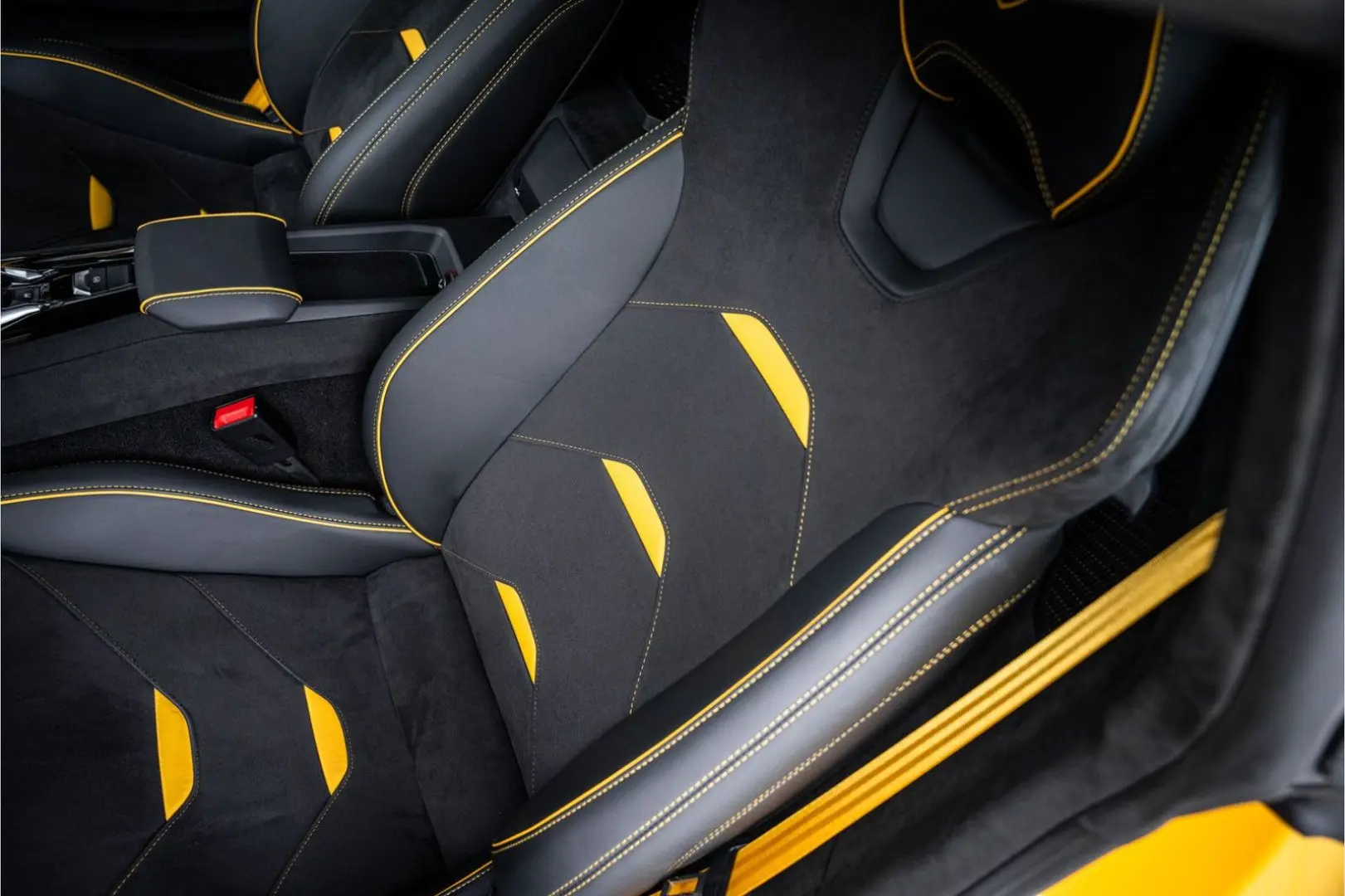 Huracán 5.2 V10 Tecnica RWD - Giallo Inti | Fabr