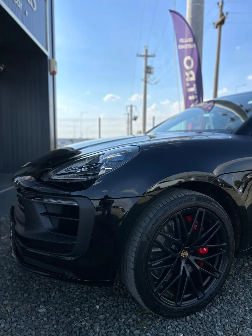 Porsche Macan GTS 2023