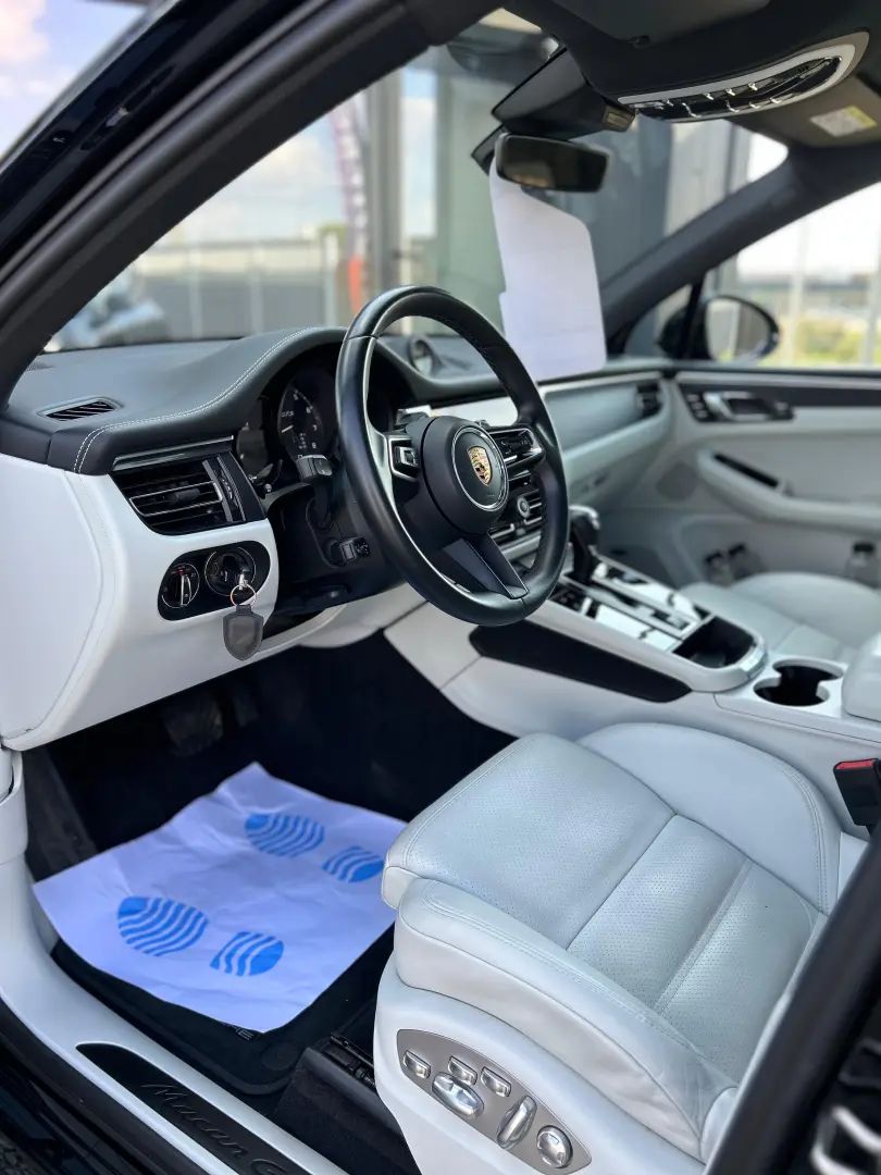 Porsche Macan GTS 2023