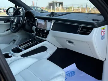 Porsche Macan GTS 2023