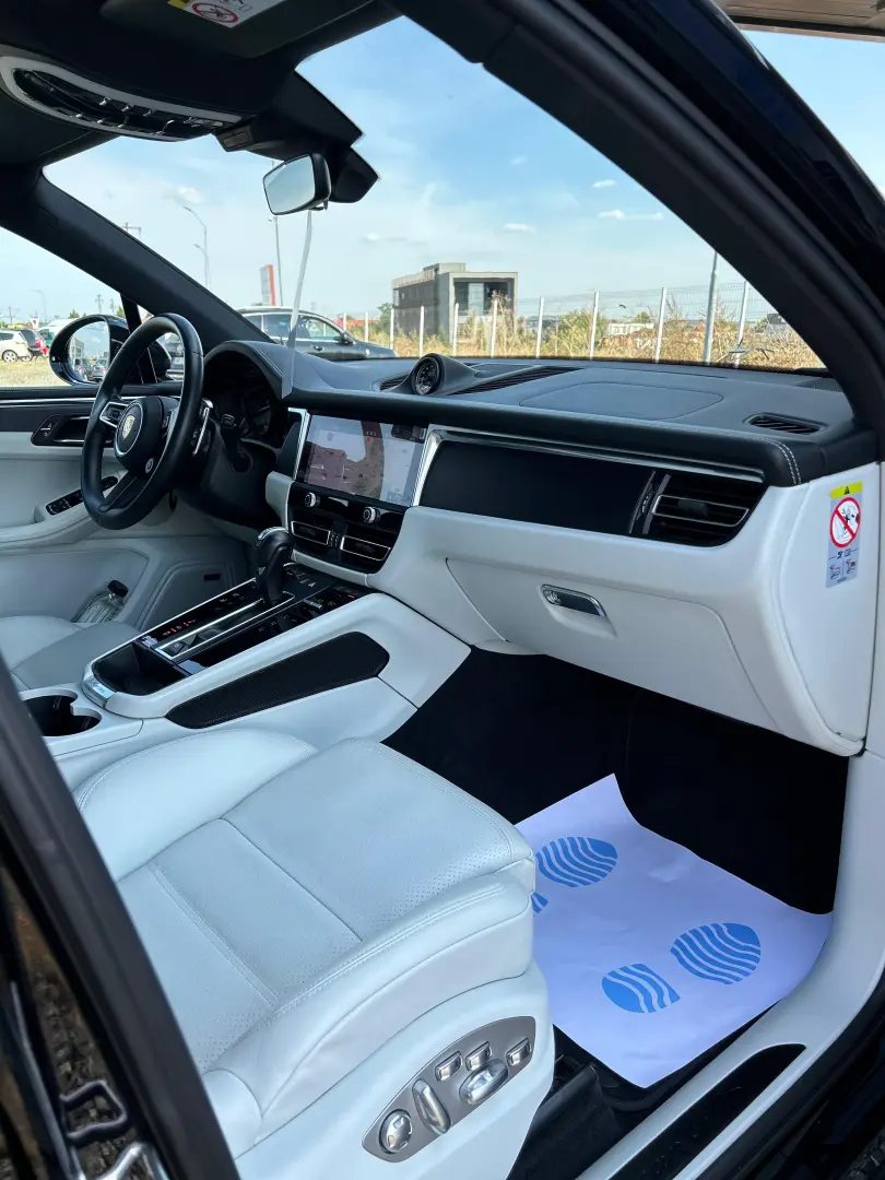 Porsche Macan GTS 2023