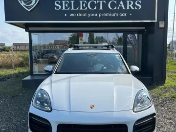Porsche Cayenne 2021 3