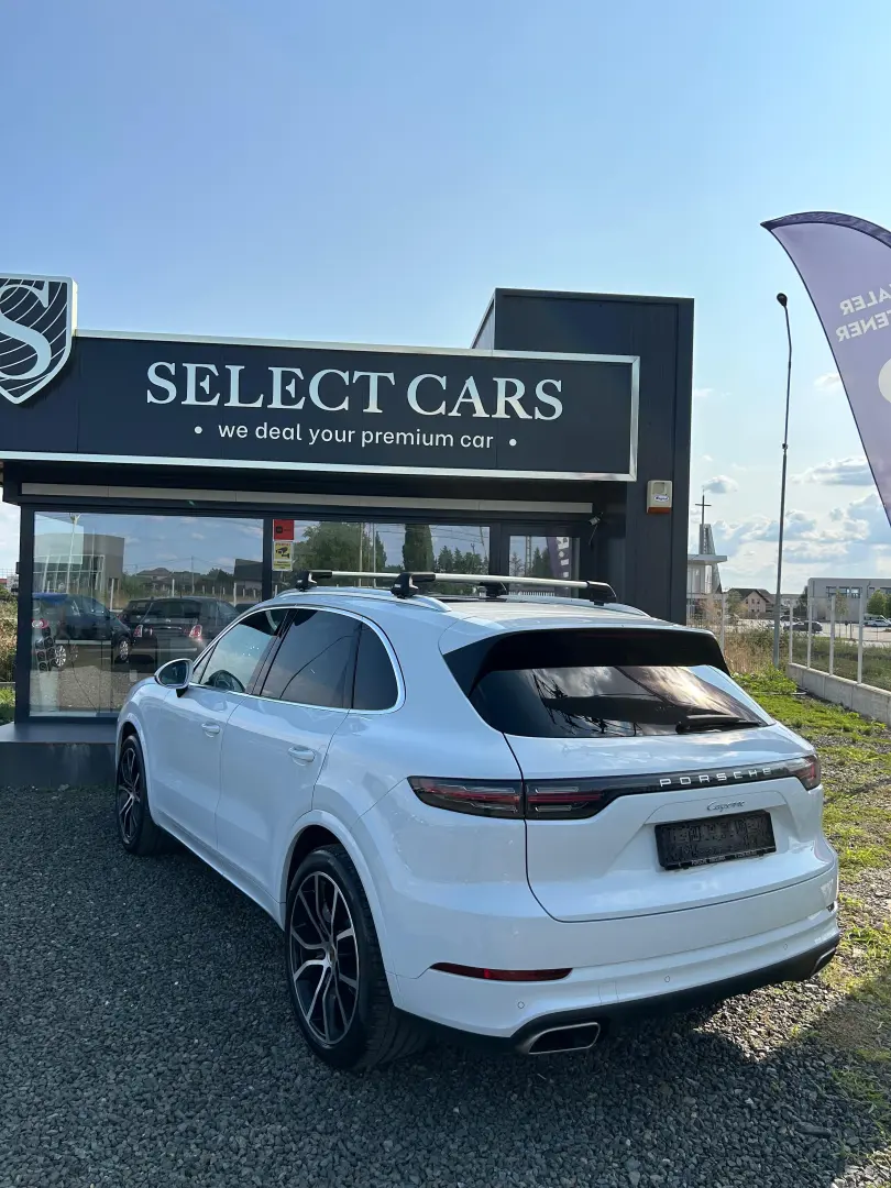 Porsche Cayenne 2021 3