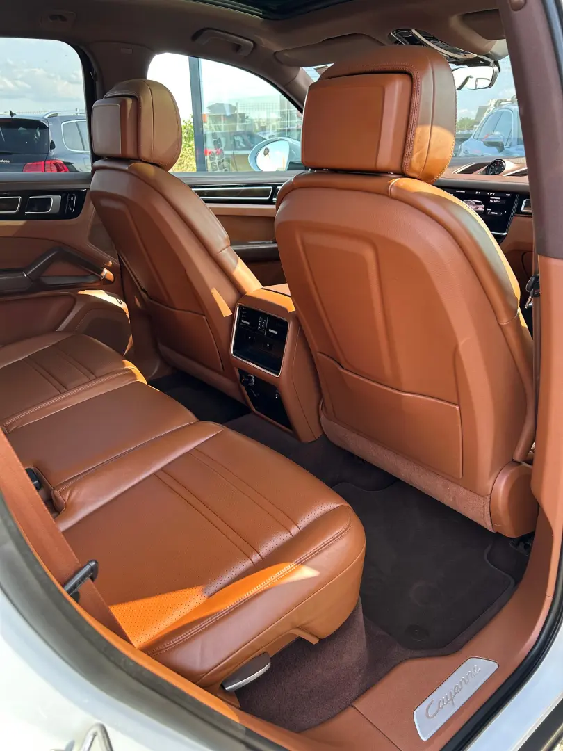 Porsche Cayenne 2021 3