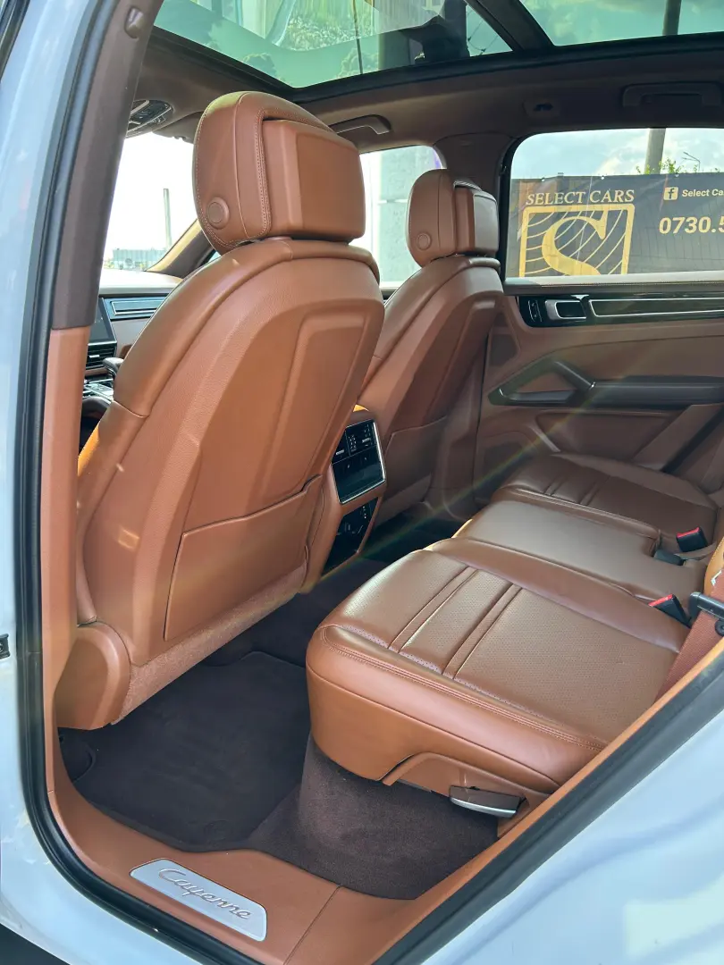 Porsche Cayenne 2021 3