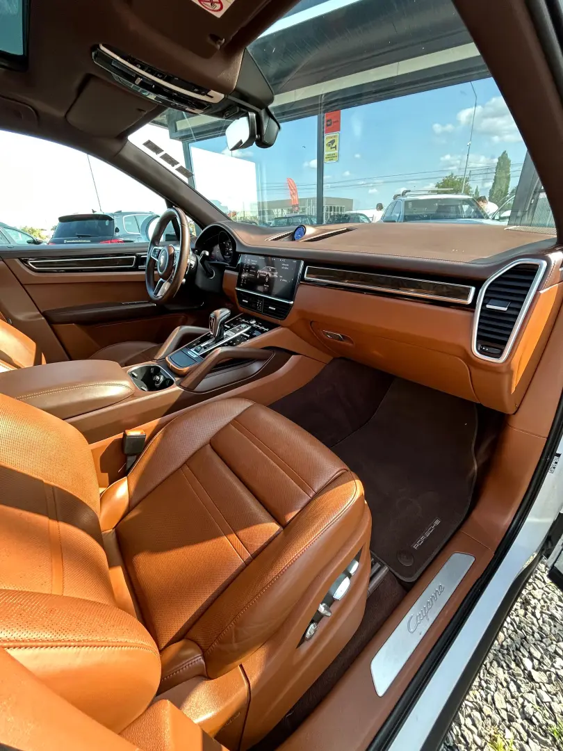 Porsche Cayenne 2021 3
