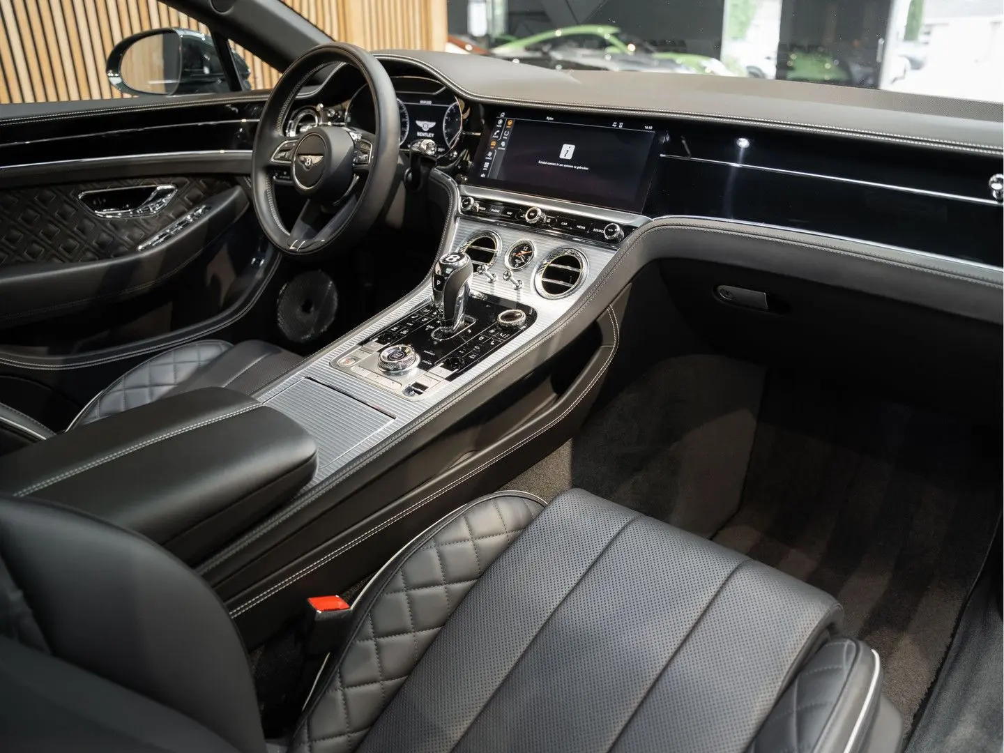 Continental GT V8 Carbon Package Naim 4.0 V8 Mas