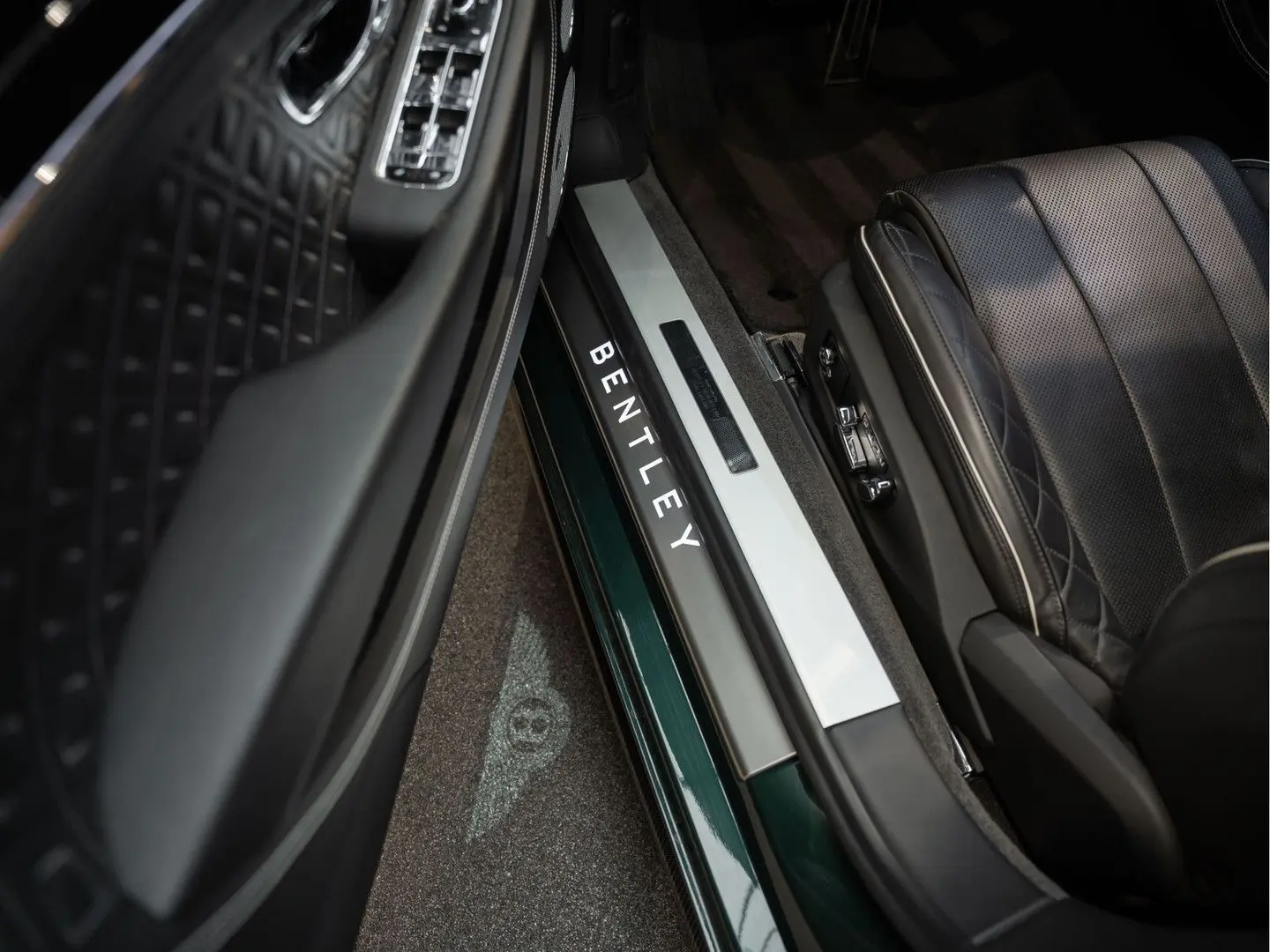 Continental GT V8 Carbon Package Naim 4.0 V8 Mas