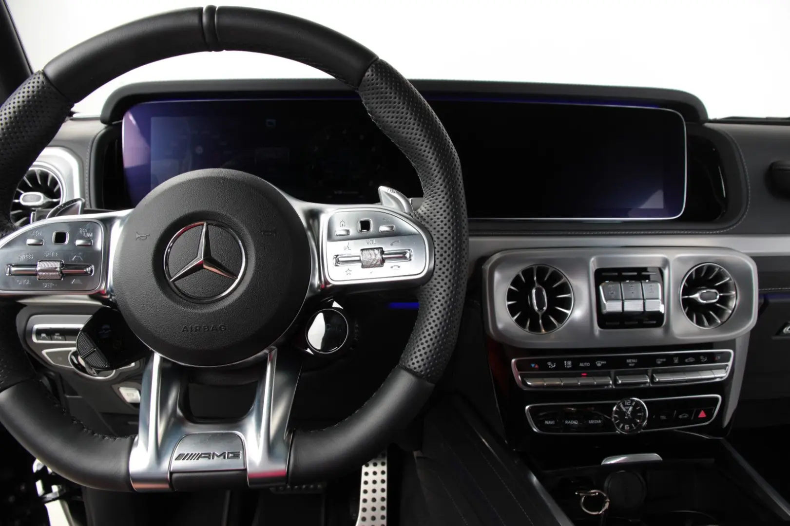 G 63 AMG Vollausstattung Neuwertig