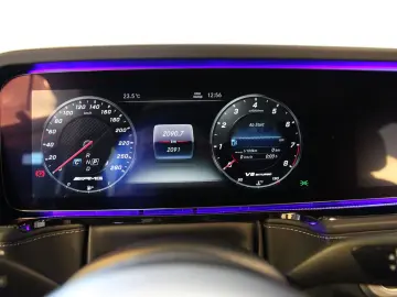 G 63 AMG Vollausstattung Neuwertig