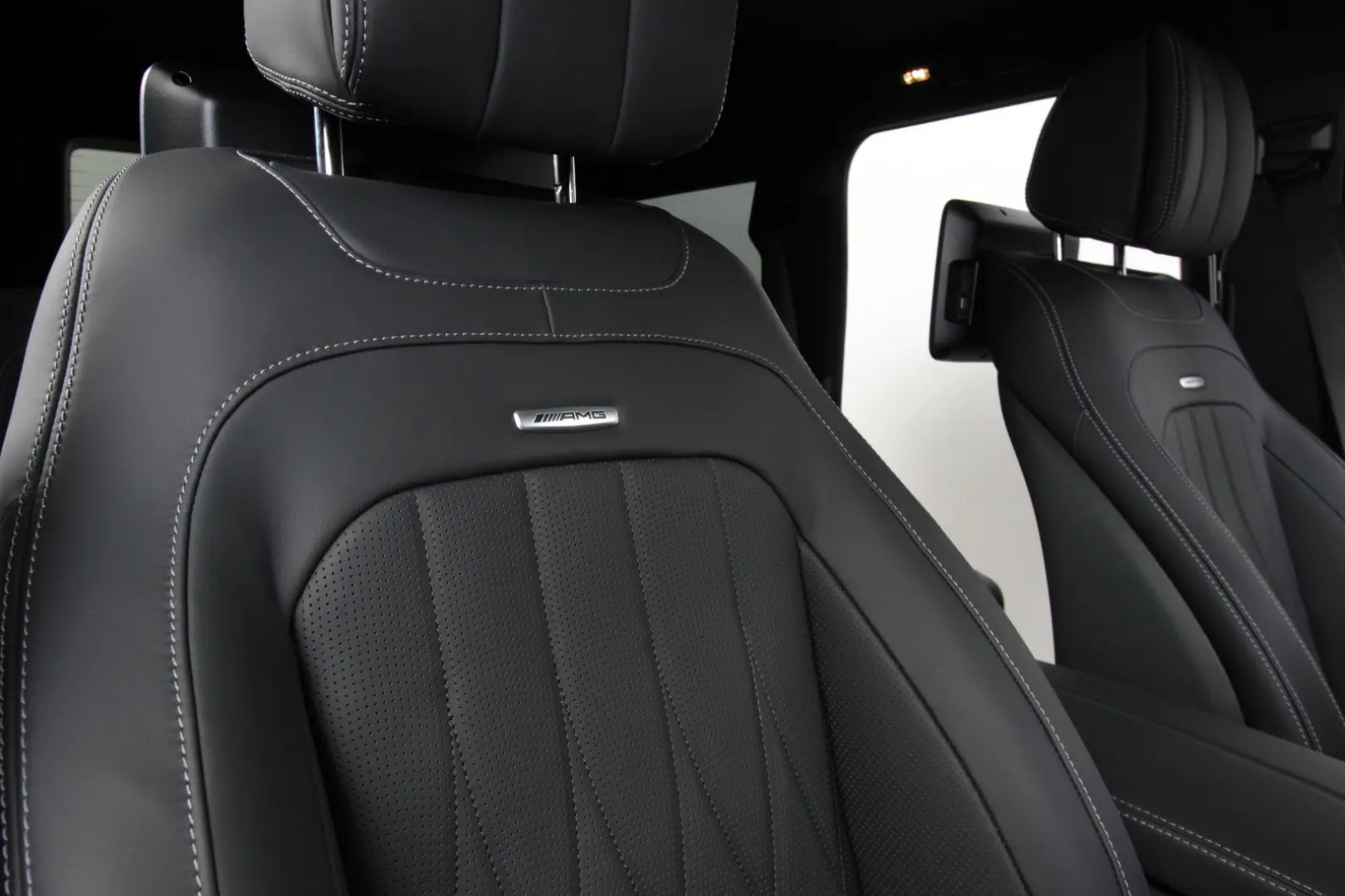 G 63 AMG Vollausstattung Neuwertig