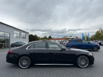 S400d*4MATIC*AMG-PAKET*3xTV*360°HUD*ACC*DAB*LED*