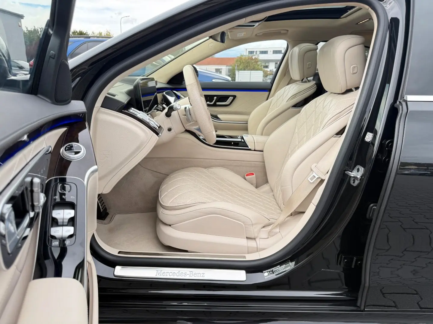 S400d*4MATIC*AMG-PAKET*3xTV*360°HUD*ACC*DAB*LED*