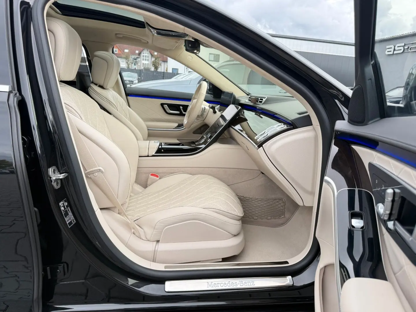 S400d*4MATIC*AMG-PAKET*3xTV*360°HUD*ACC*DAB*LED*