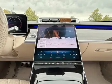 S400d*4MATIC*AMG-PAKET*3xTV*360°HUD*ACC*DAB*LED*