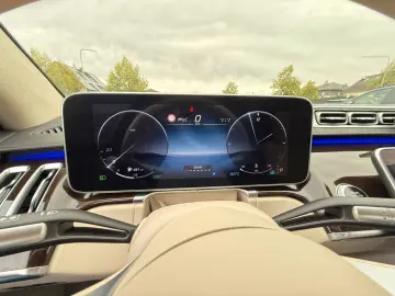S400d*4MATIC*AMG-PAKET*3xTV*360°HUD*ACC*DAB*LED*