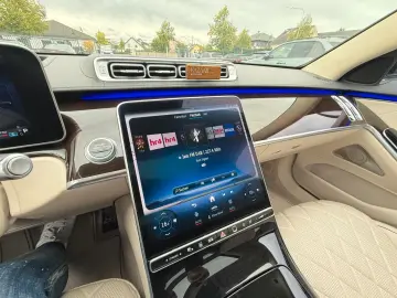 S400d*4MATIC*AMG-PAKET*3xTV*360°HUD*ACC*DAB*LED*