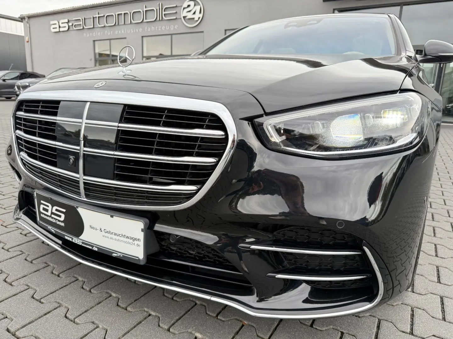 S400d*4MATIC*AMG-PAKET*3xTV*360°HUD*ACC*DAB*LED*