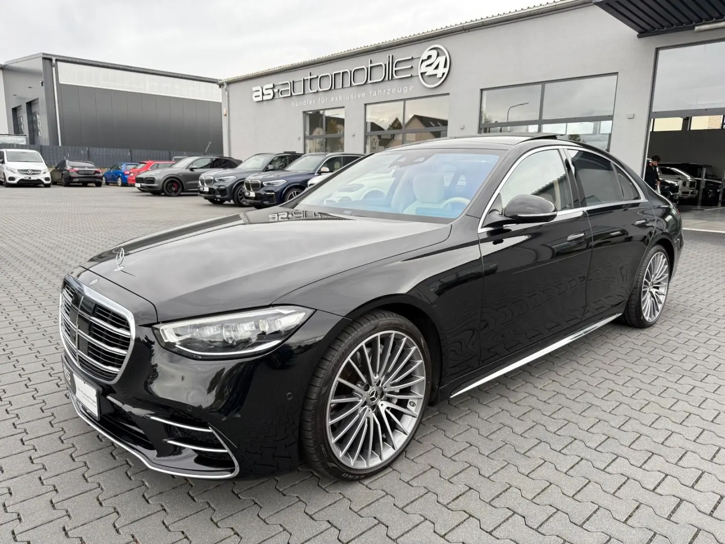 S400d*4MATIC*AMG-PAKET*3xTV*360°HUD*ACC*DAB*LED*