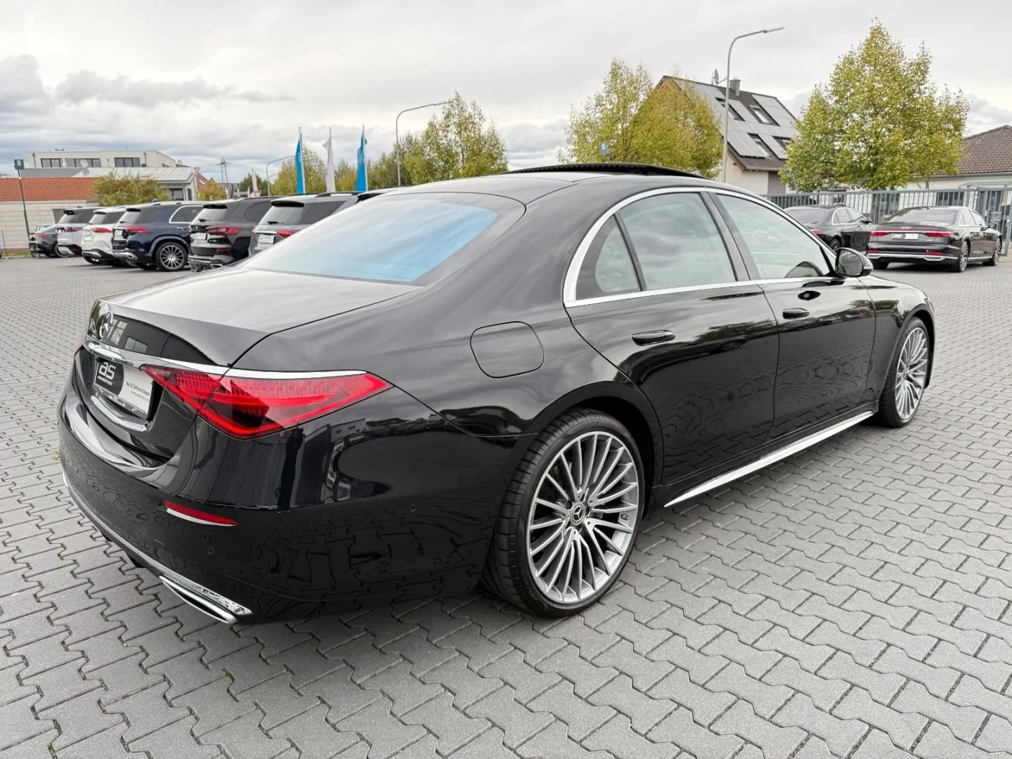 S400d*4MATIC*AMG-PAKET*3xTV*360°HUD*ACC*DAB*LED*