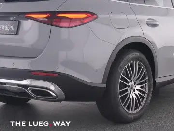 GLC 200 4M AVANTGARDE+19''+PANO+AHK+DIG.LIGHT+36