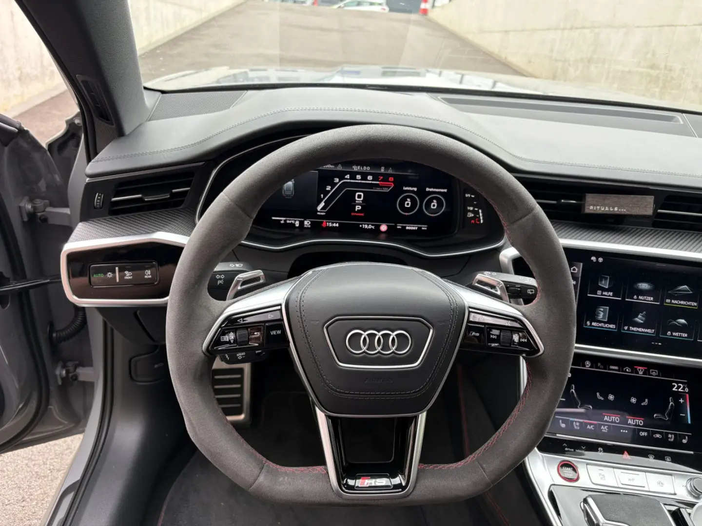 RS6 RS6 PERFORMANCE 4.0 TFSI quattro/ B&O/PANO/H