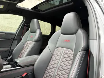 RS6 RS6 PERFORMANCE 4.0 TFSI quattro/ B&O/PANO/H