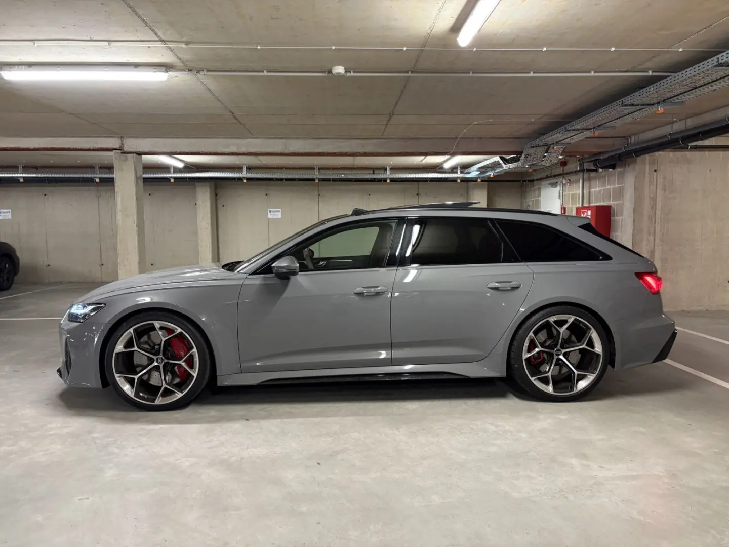 RS6 RS6 PERFORMANCE 4.0 TFSI quattro/ B&O/PANO/H