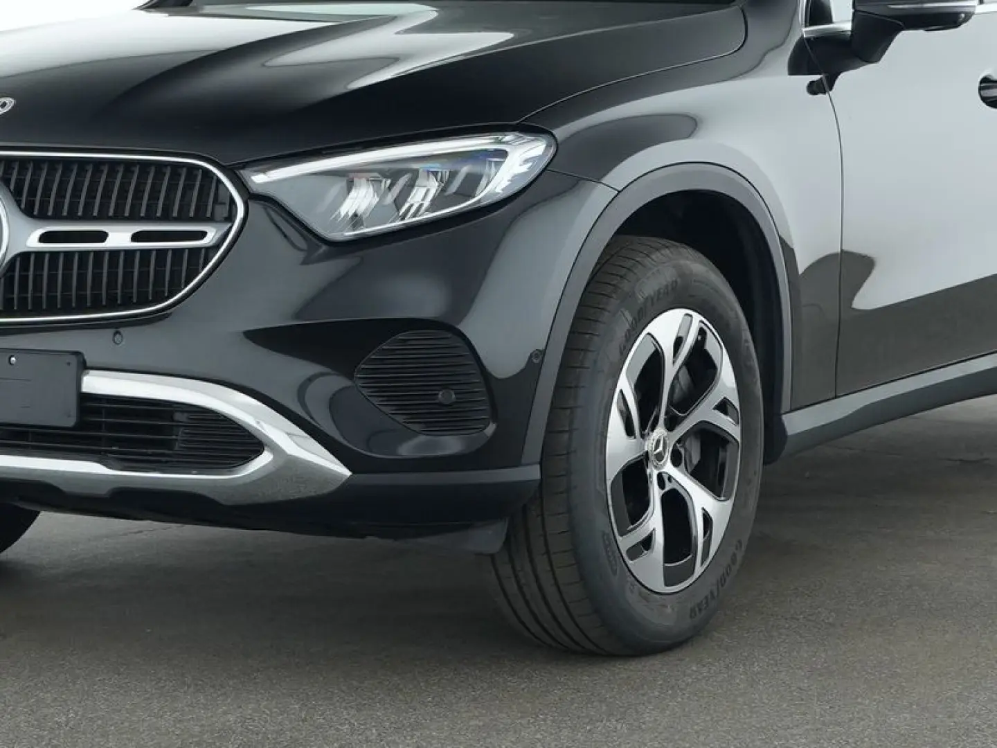 GLC 300 e 4M Avantgarde/9G/LED/360°Kamera/Memory