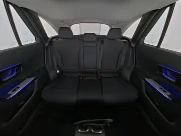 GLC 300 e 4M Avantgarde/9G/LED/360°Kamera/Memory