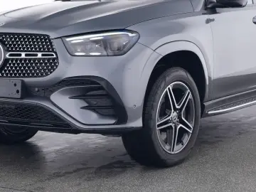 GLE450d AMG Prem+ E-Active DISTR Pano AHK Standh