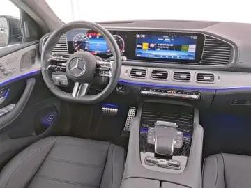GLE450d AMG Prem+ E-Active DISTR Pano AHK Standh