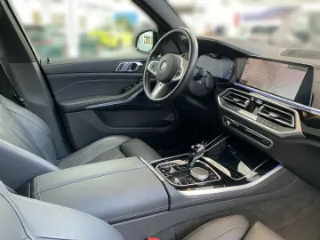 X5 xDrive45e M Sport HUD Pano DA Pro 22'' AHK