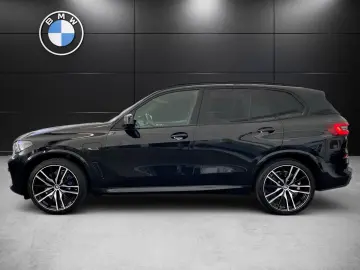 X5 xDrive45e M Sport HUD Pano DA Pro 22'' AHK