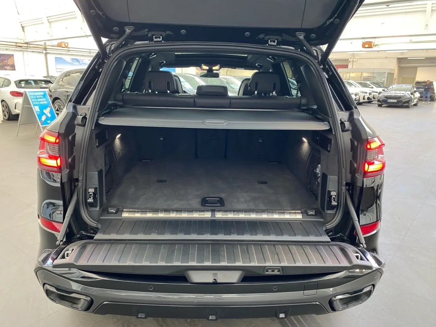 X5 xDrive45e M Sport HUD Pano DA Pro 22'' AHK