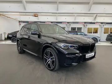 X5 xDrive45e M Sport HUD Pano DA Pro 22'' AHK