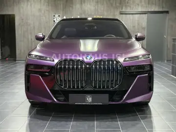 i7 xDrive 60 M SPORT,INDIVIDUAL,PURPLE,THEATRE