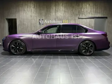 i7 xDrive 60 M SPORT,INDIVIDUAL,PURPLE,THEATRE