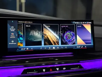 i7 xDrive 60 M SPORT,INDIVIDUAL,PURPLE,THEATRE