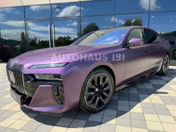 i7 xDrive 60 M SPORT,INDIVIDUAL,PURPLE,THEATRE