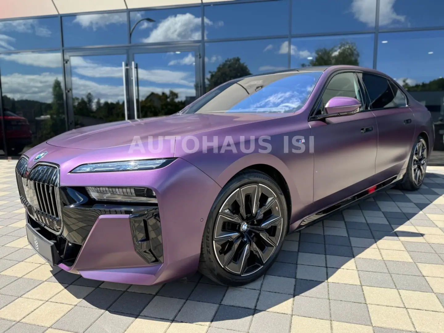 i7 xDrive 60 M SPORT,INDIVIDUAL,PURPLE,THEATRE