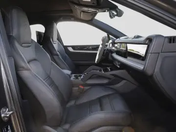 Cayenne Coupe E-Hybrid Matrix HeadUp Bose Kamera