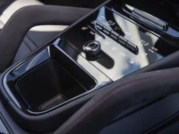 Cayenne Coupe E-Hybrid Matrix HeadUp Bose Kamera
