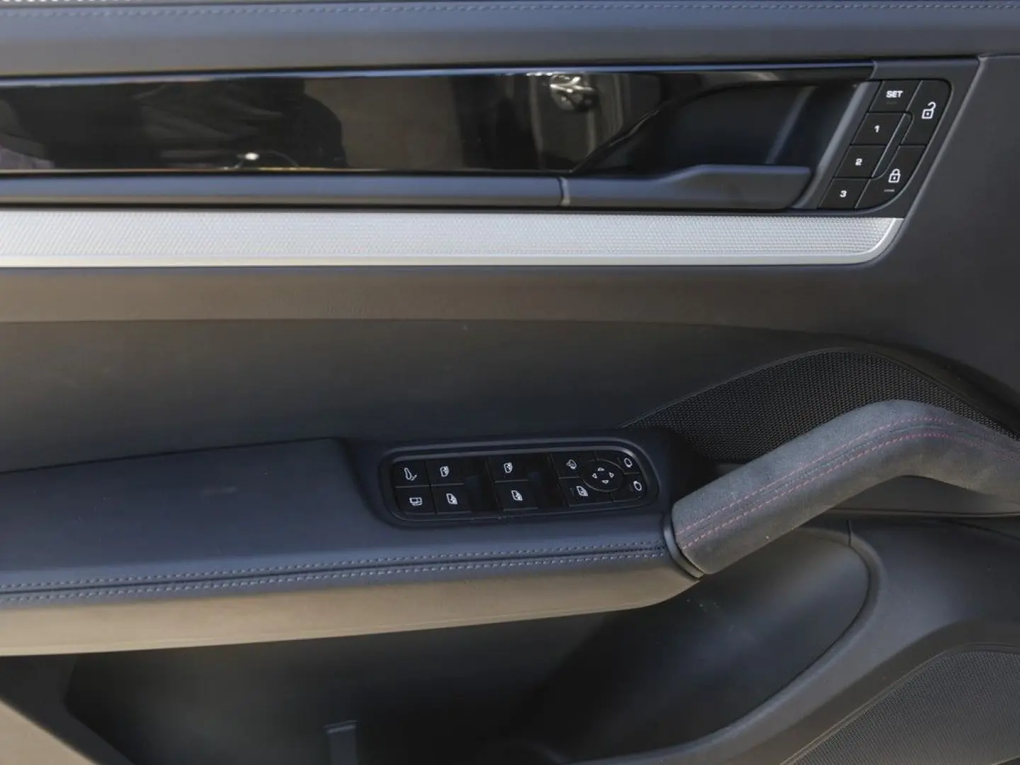Cayenne Coupe E-Hybrid Matrix HeadUp Bose Kamera