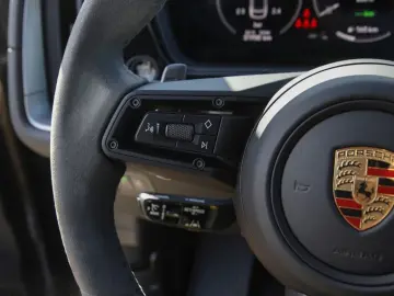 Cayenne Coupe E-Hybrid Matrix HeadUp Bose Kamera