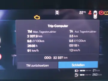 XC90 Ultra Dark T8 AWD Plug-in Hybrid/Four-C/B&W