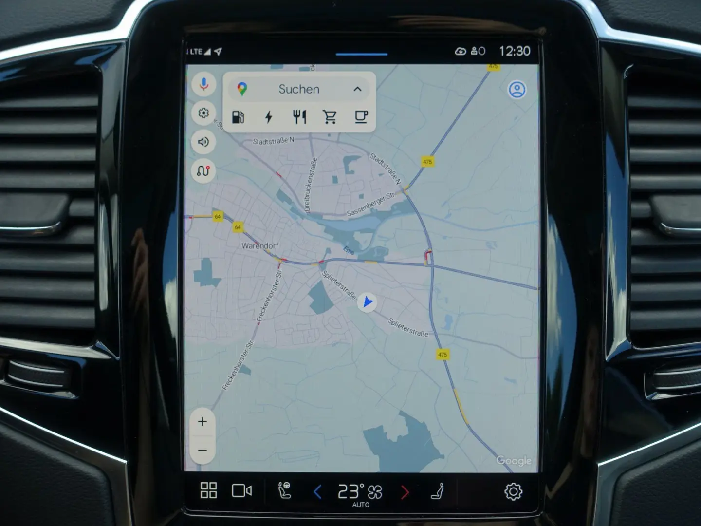 XC90 Ultra Dark T8 AWD Plug-in Hybrid/Four-C/B&W
