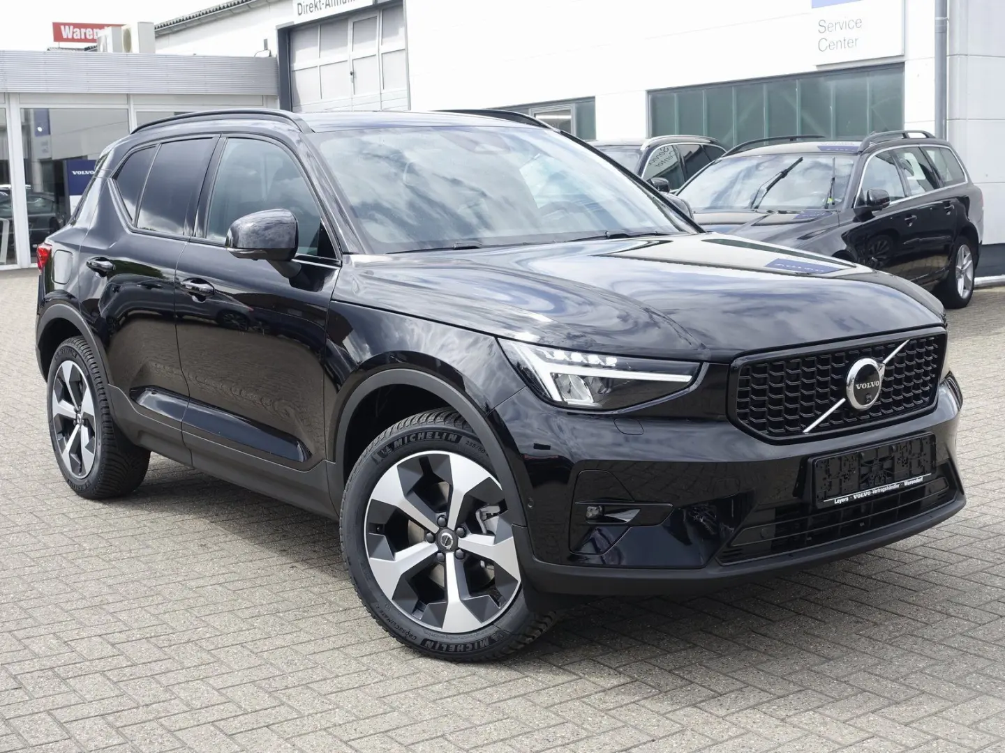 XC40 B4 Mild-Hybrid Plus Dark/360°/H&K/Memory
